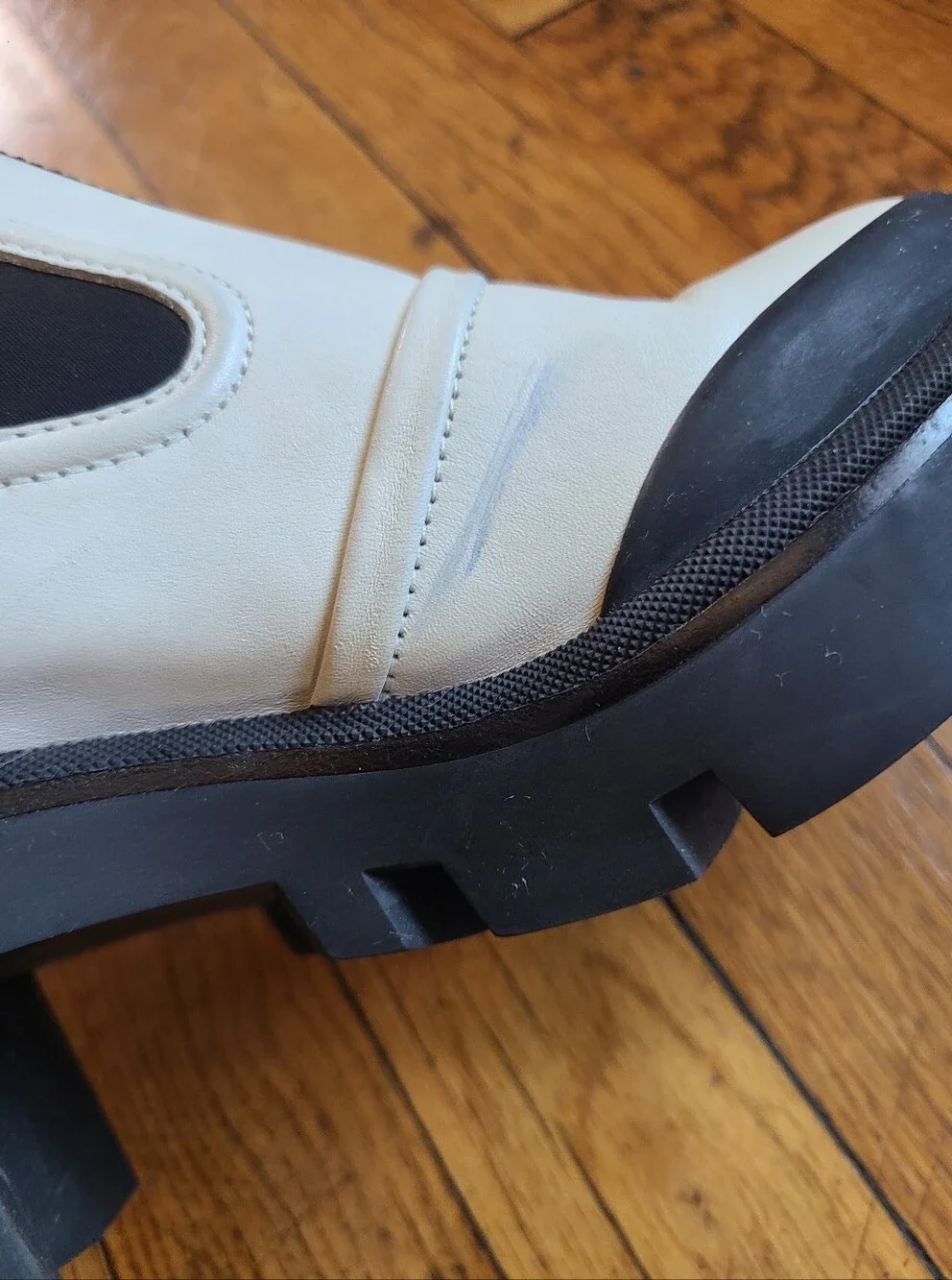 Tory Burch Chelsea Boot